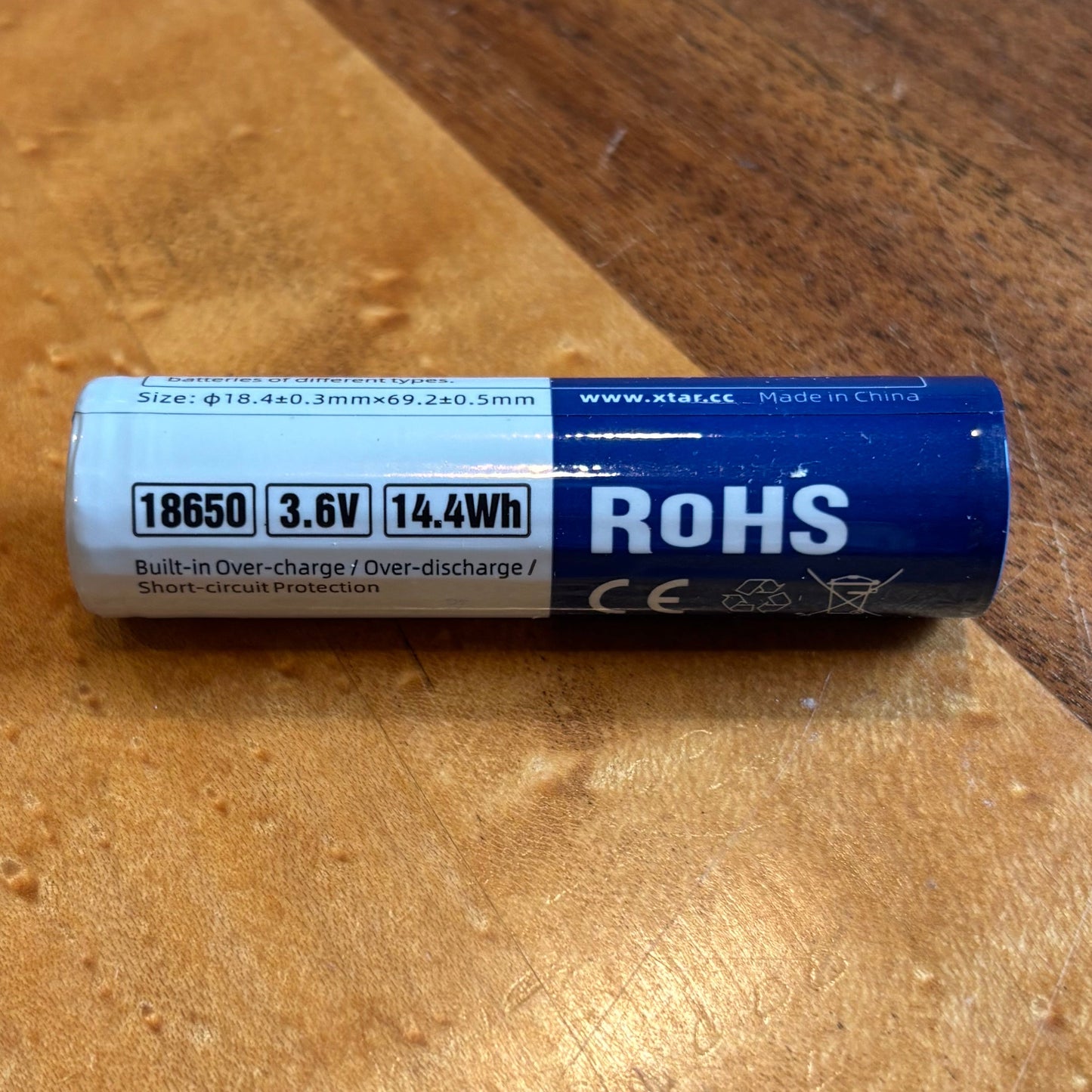 XTAR 3.6V 18650 4000mAh Lithium battery replacement battery alternate view 3