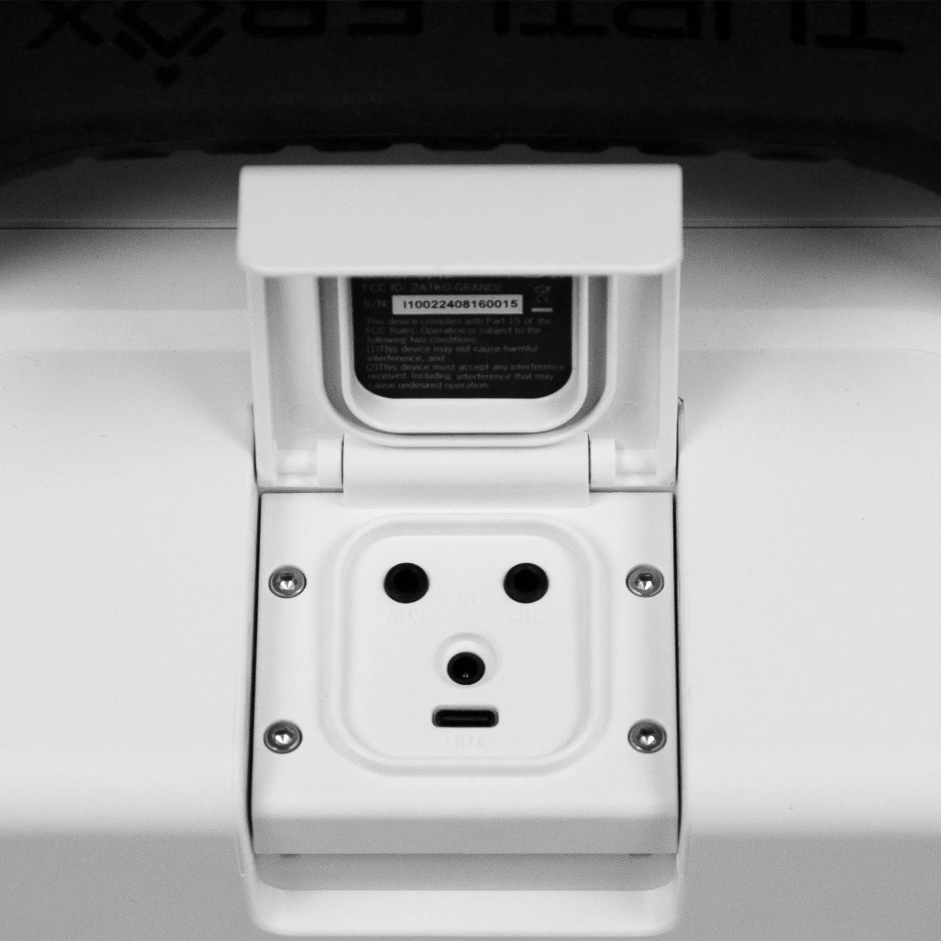 Turtlebox Grande white rugged outdoor speaker control panel view